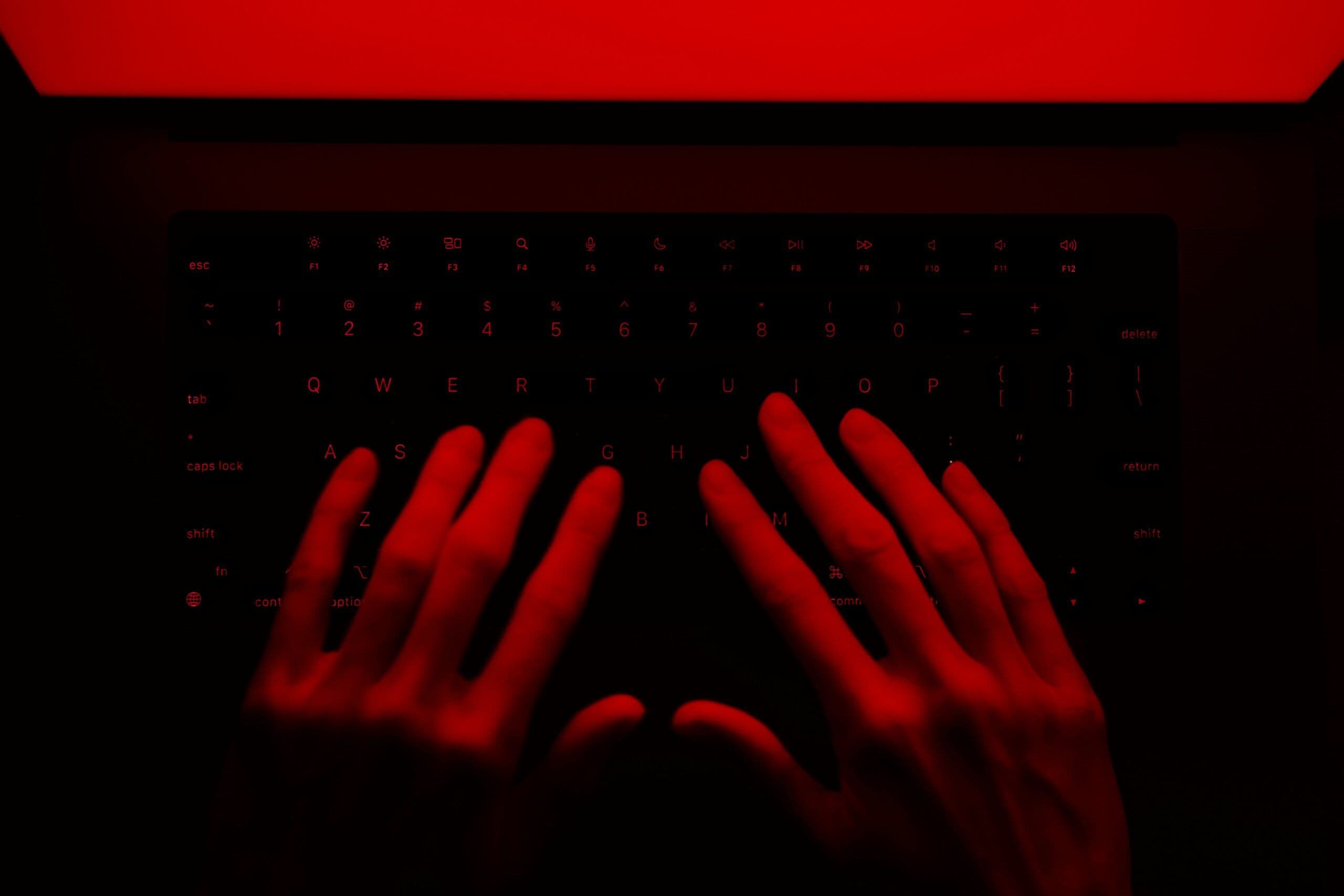 Podstawowe informacje o NIS2, dyrektywie zmieniającej zasady cyberbezpieczeństwa